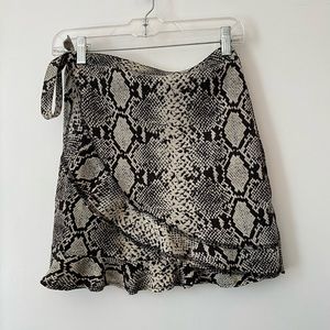Snake skin mini skirt